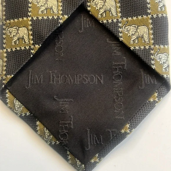 Jim Thompson Elephant 🐘 Inspired Silk Tie - Picture 4 of 7